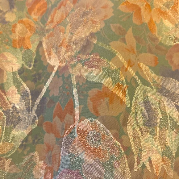 Floral Robe & Nightie Set in Pastel Pinks & Blues - Picture 7 of 8